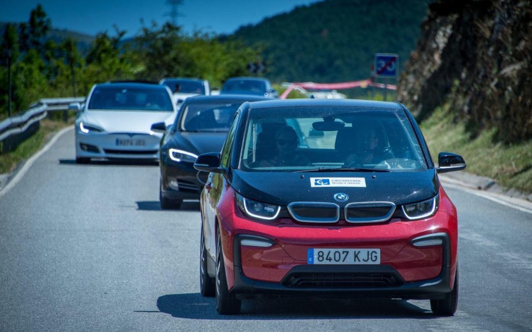 Circontrol’s Master-Slave system charges electric vehicles participating at the first EcoTrobada in Alp